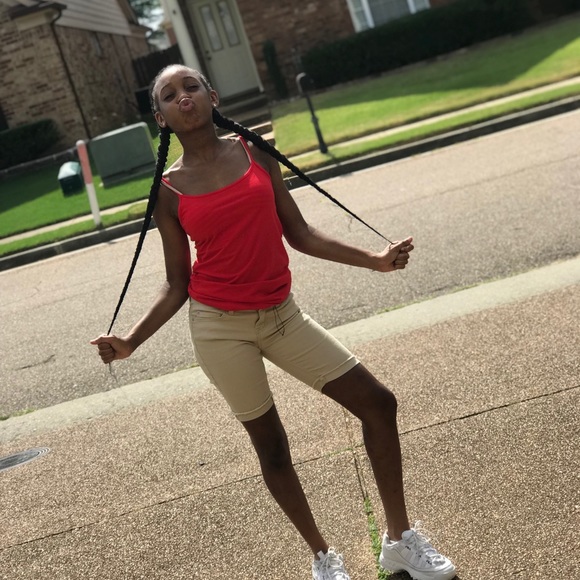 Meet your Posher, Erika - Picture 1 of 1